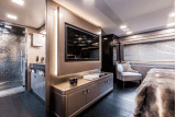 Custom Line Navetta 28
